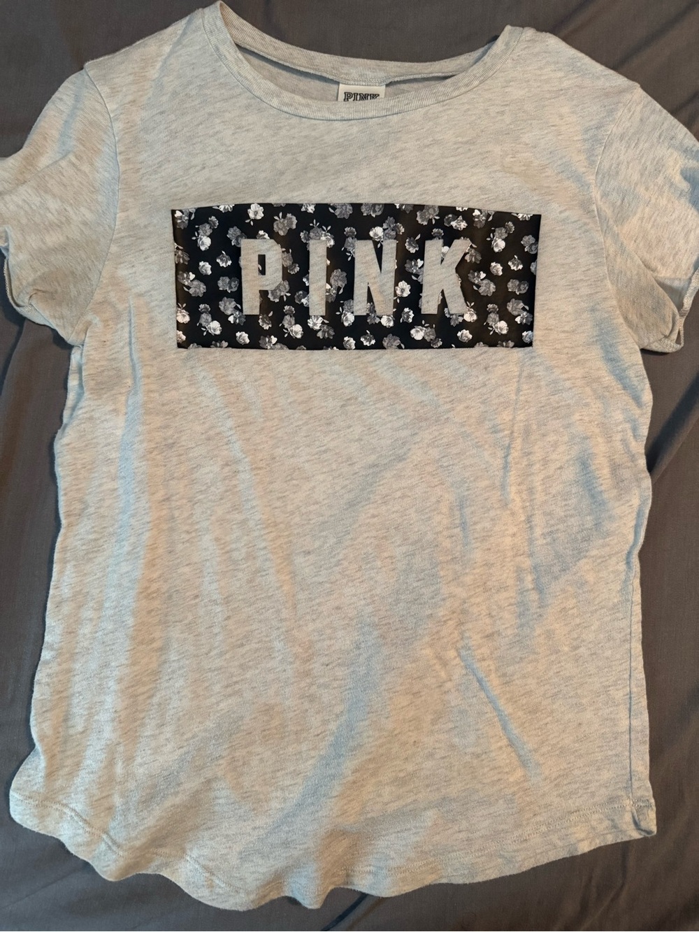 PINK Victoria's Secret Light Gray Tee with Black Logo - XS